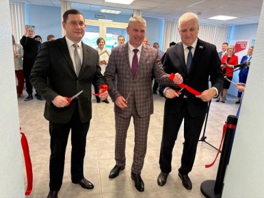 В Аромашево открыли обновленный лечебный корпус районной больницы