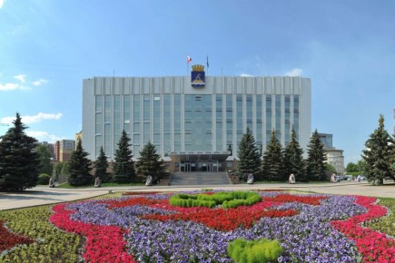 Суд обязал 9-летнюю девочку выплатить 365 тысяч рублей долга вместо умершей матери