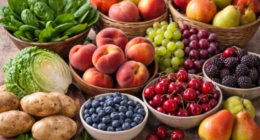 Опасные остатки: 12 любимых продуктов, в которых скрываются пестициды