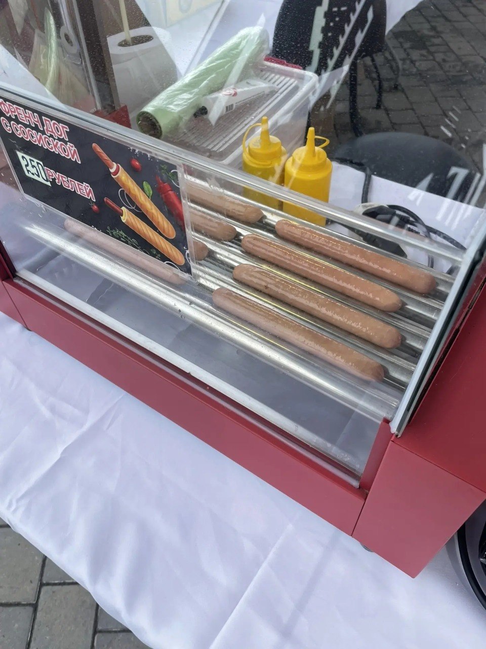 Друзья, если вы ещё думаете, куда отправиться сегодня, решение есть — Базарная площадь! Здесь развернётся грандиозное празднование национального татарского праздника «Амаль», и гостей ждёт море интересного на любой вкус и... Друзья, если вы ещё думаете, куда отправиться сегодня, решение есть — Базарная площадь! Здесь развернётся грандиозное празднование национального татарского праздника «Амаль», и гостей ждёт море интересного на любой вкус и...