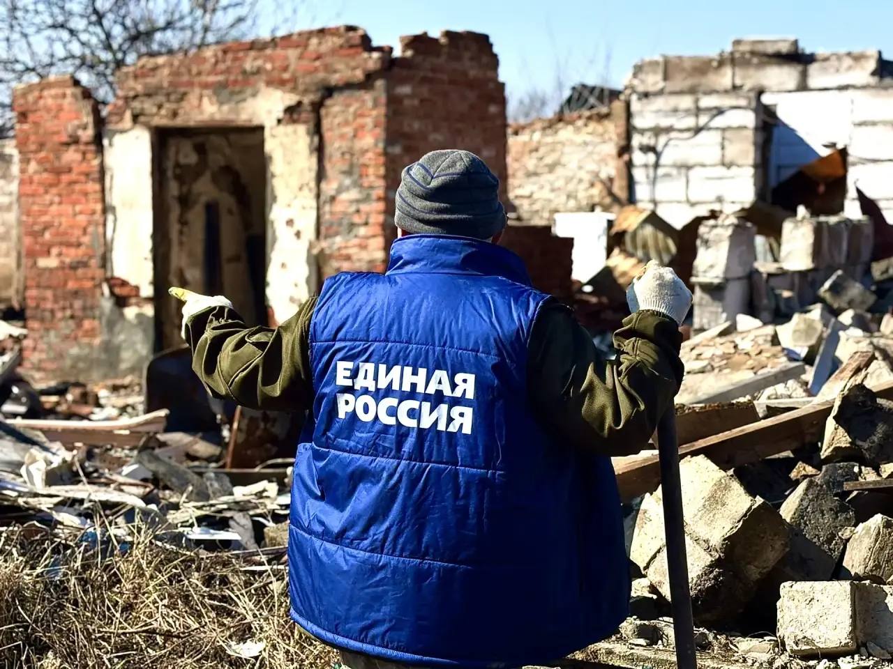 Игорь Кастюкевич: Даже в выходные дни в волонтерском лагере Единой России «Курский рубеж» кипит работа. Игорь Кастюкевич: Даже в выходные дни в волонтерском лагере Единой России «Курский рубеж» кипит работа.