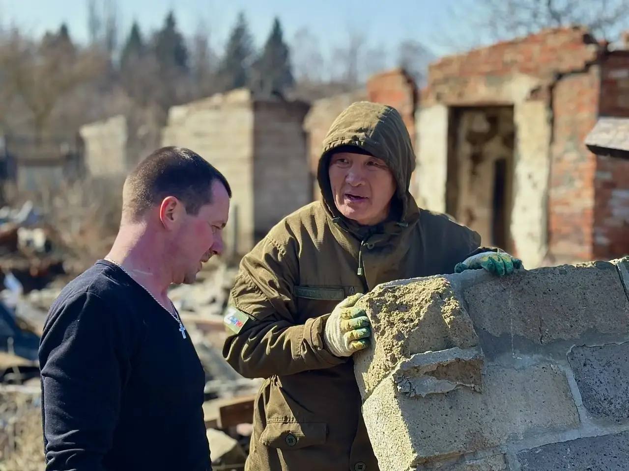 Игорь Кастюкевич: Даже в выходные дни в волонтерском лагере Единой России «Курский рубеж» кипит работа. Игорь Кастюкевич: Даже в выходные дни в волонтерском лагере Единой России «Курский рубеж» кипит работа.