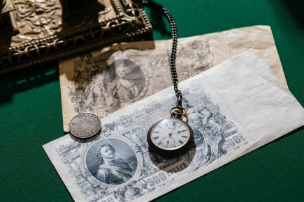 Посетить музейную экспозицию Банка России и узнать факты из истории денежного обращения страны и Тюменского края могут жители и гости Тюмени