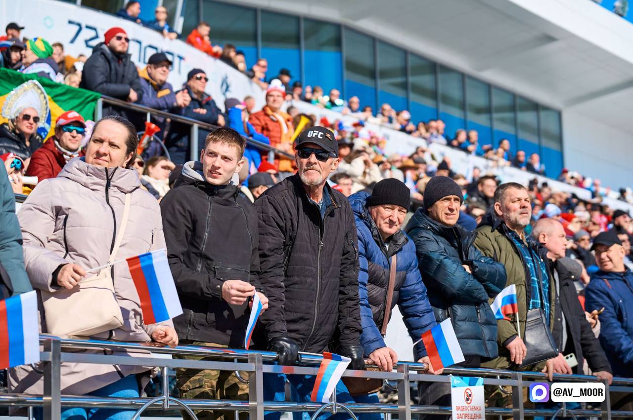 Александр Моор: Бескомпромиссная борьба, максимальные скорости, яркие эмоции и переполненные трибуны – все это чемпионат России по биатлону в Тюмени Александр Моор: Бескомпромиссная борьба, максимальные скорости, яркие эмоции и переполненные трибуны – все это чемпионат России по биатлону в Тюмени