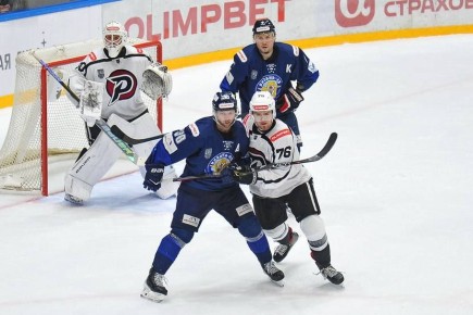 Стартовал плей-офф Всероссийской хоккейной лиги 2025-2026