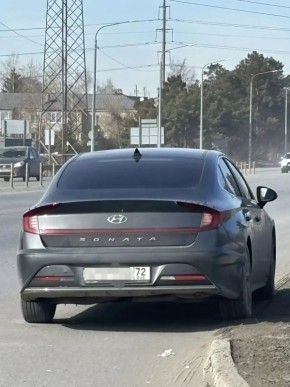 Таксист-мигрант пытался откупиться от автоинспектора деньгами, но не вышло