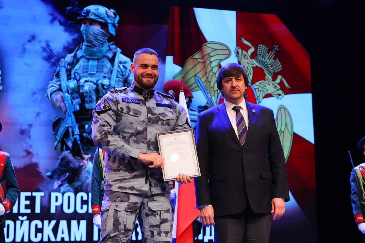 Максим Афанасьев: Сегодня состоялось торжественное мероприятие в честь 10-летия со дня образования войск национальной гвардии Российской Федерации и 215-летия войск правопорядка Максим Афанасьев: Сегодня состоялось торжественное мероприятие в честь 10-летия со дня образования войск национальной гвардии Российской Федерации и 215-летия войск правопорядка