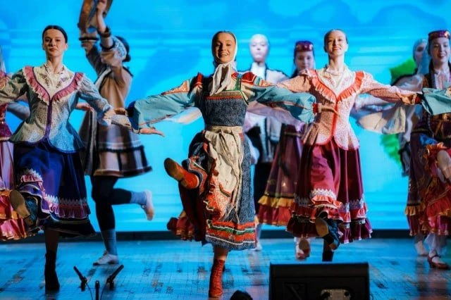 Творческих жителей региона приглашают на областной фестиваль-конкурс "Радуга"