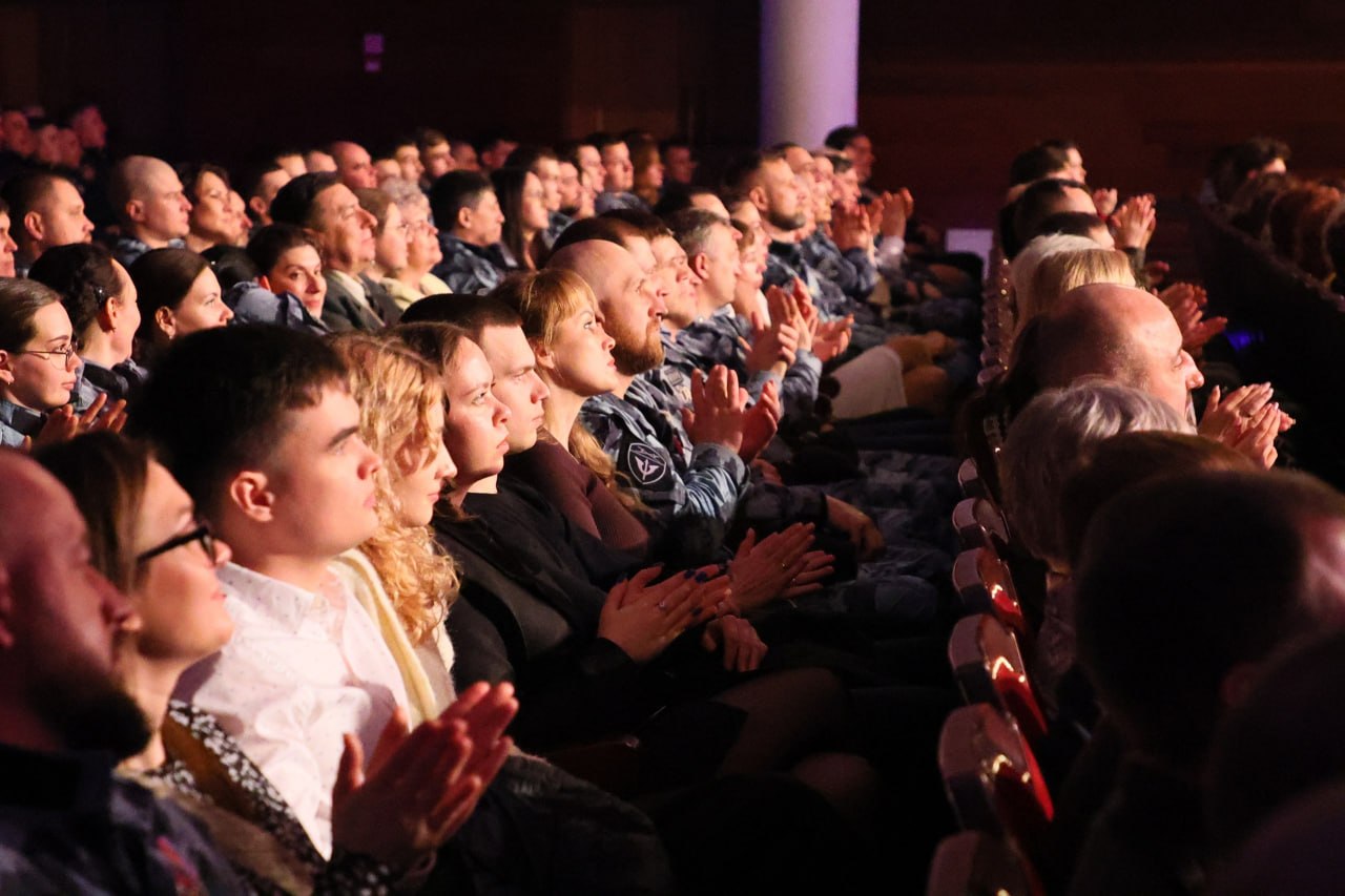 Максим Афанасьев: Сегодня состоялось торжественное мероприятие в честь 10-летия со дня образования войск национальной гвардии Российской Федерации и 215-летия войск правопорядка Максим Афанасьев: Сегодня состоялось торжественное мероприятие в честь 10-летия со дня образования войск национальной гвардии Российской Федерации и 215-летия войск правопорядка