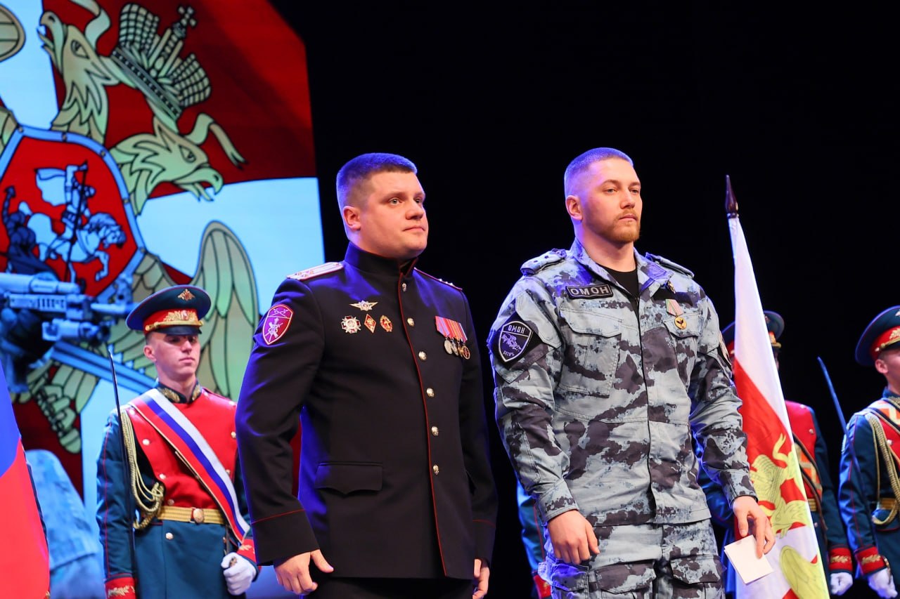 Максим Афанасьев: Сегодня состоялось торжественное мероприятие в честь 10-летия со дня образования войск национальной гвардии Российской Федерации и 215-летия войск правопорядка Максим Афанасьев: Сегодня состоялось торжественное мероприятие в честь 10-летия со дня образования войск национальной гвардии Российской Федерации и 215-летия войск правопорядка