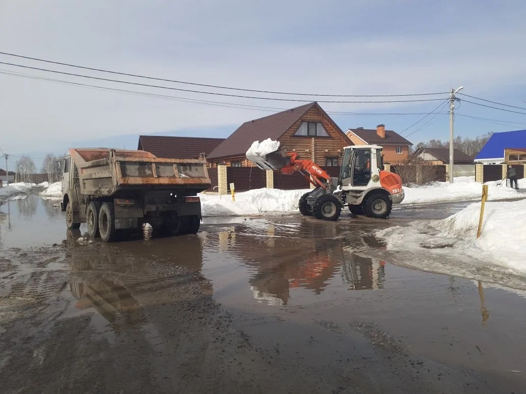 На территории города продолжается ежедневный мониторинг подтопляемых участков На территории города продолжается ежедневный мониторинг подтопляемых участков