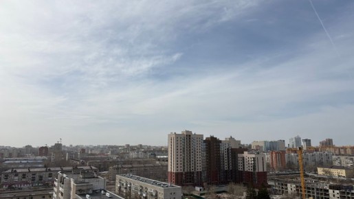 Сегодня погода так и шепчет: «Пора на улочку, на прогулочку!»