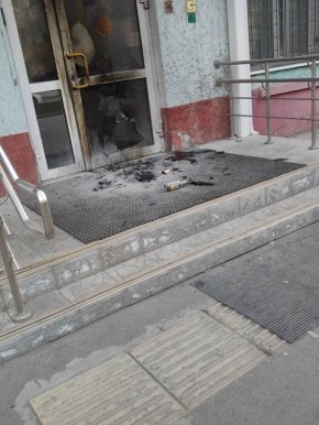 За поджог здания тюменского военкомата пообещали 5 миллионов рублей