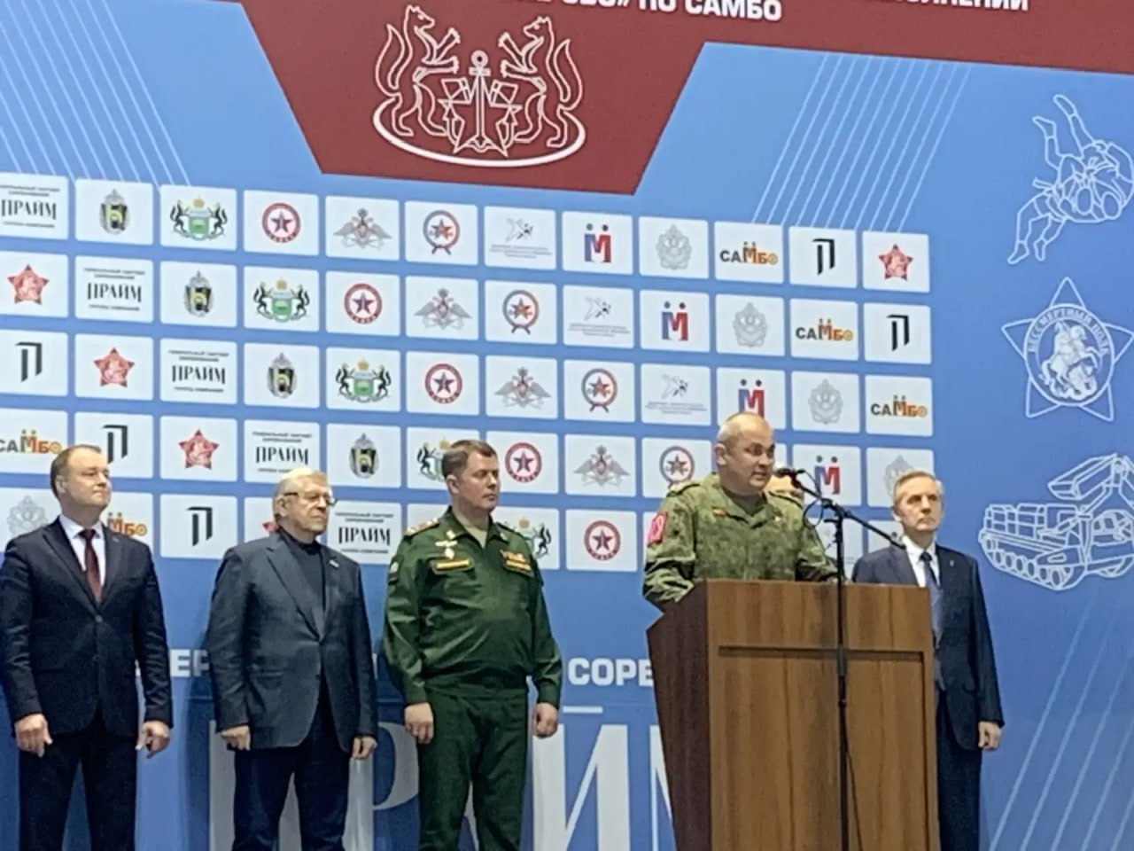 Всероссийский турнир по самбо на Кубок начальника Инженерных войск Вооруженных сил России стартовал в Тюмени Всероссийский турнир по самбо на Кубок начальника Инженерных войск Вооруженных сил России стартовал в Тюмени