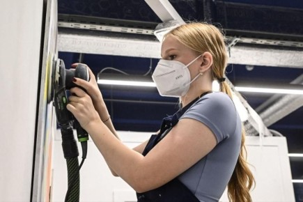 Жителям Тюменской области мастер рассказал про весеннее обновление жилья