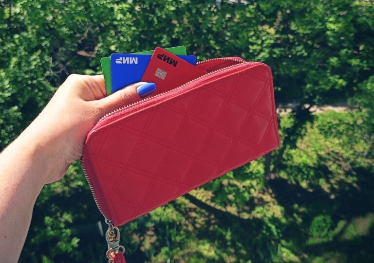 Новый лимит на переводы: что ждет россиян в 2027 году