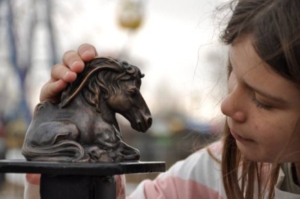 Настоящих сказочных героев теперь можно встретить в Фестивальном парке Ишима