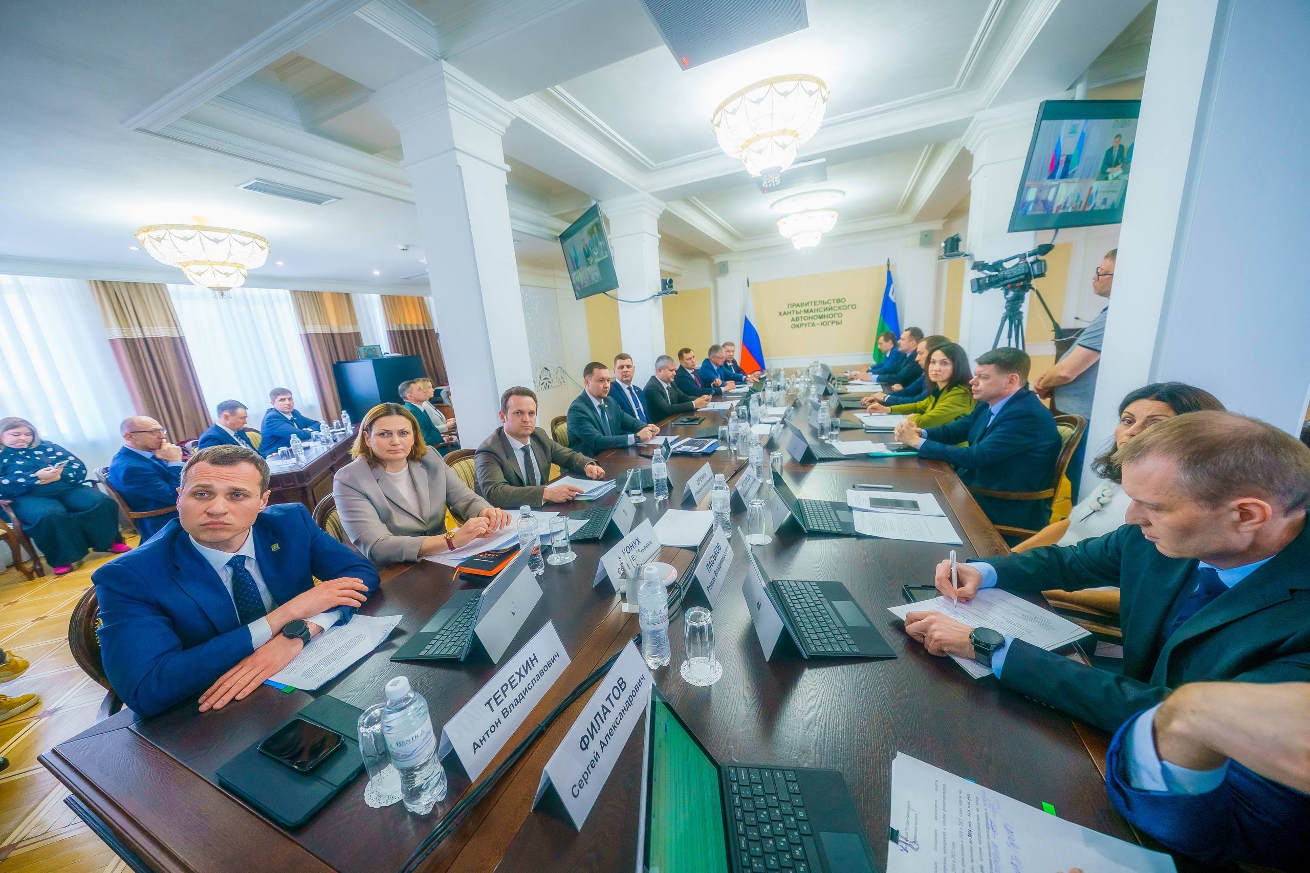 Руслан Кухарук: Об основных решениях, принятых на заседании Правительства Югры: Руслан Кухарук: Об основных решениях, принятых на заседании Правительства Югры: