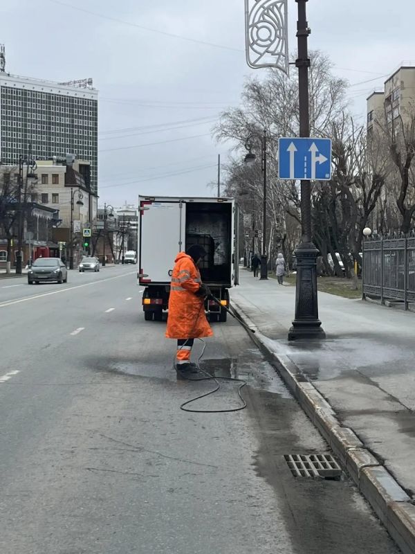 ����� ������ �������� � �������