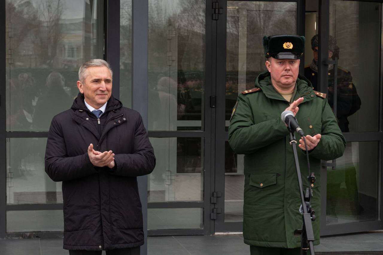 Для курсантов ТВВИКУ открыли новое общежитие на 300 мест Для курсантов ТВВИКУ открыли новое общежитие на 300 мест