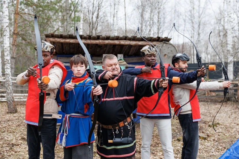 В Доме Северных людей - этнографическом центре коренных малочисленных народов Севера Тюменской области «Этностойбище «Увс Мир хот» - встретили приход весны В Доме Северных людей - этнографическом центре коренных малочисленных народов Севера Тюменской области «Этностойбище «Увс Мир хот» - встретили приход весны