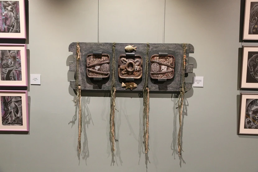 В музейном комплексе имени Словцова открылась масштабная выставка одной из самых ярких художниц Тюменской области Альфеи Мухаметовой В музейном комплексе имени Словцова открылась масштабная выставка одной из самых ярких художниц Тюменской области Альфеи Мухаметовой