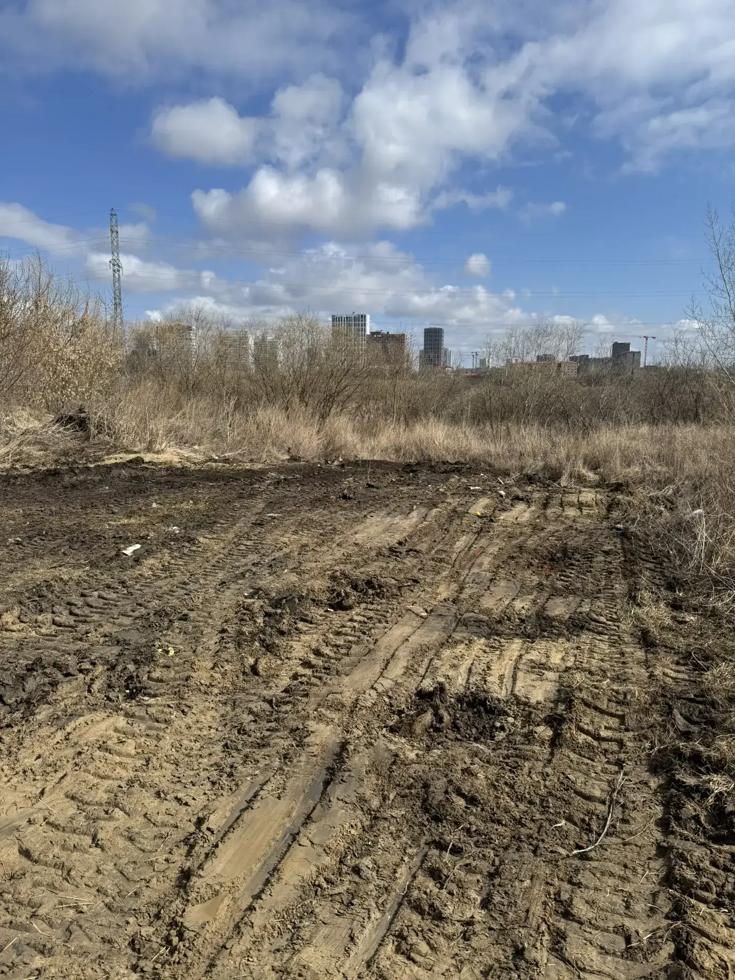 Свалки больше нет. В рамках фестиваля «Чистый город — общее дело» ГБУ ТО «Комтех» выступило с инициативой принять участие в ликвидации несанкционированных свалок на территории административных округов Тюмени Свалки больше нет. В рамках фестиваля «Чистый город — общее дело» ГБУ ТО «Комтех» выступило с инициативой принять участие в ликвидации несанкционированных свалок на территории административных округов Тюмени