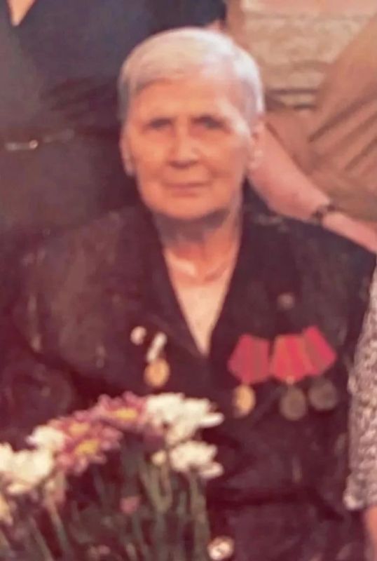 100-������ ������ ��������� ��������� ���� �� ������ ������������ ����� �����������