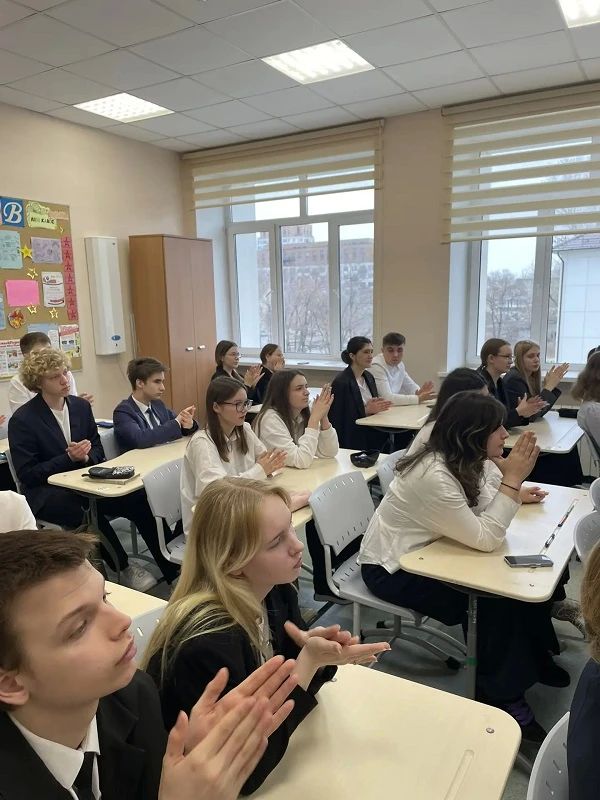 � �������� � 49 �������� ����� � ����������� ������ � �������� ������� ��� ���� ������������ �����������