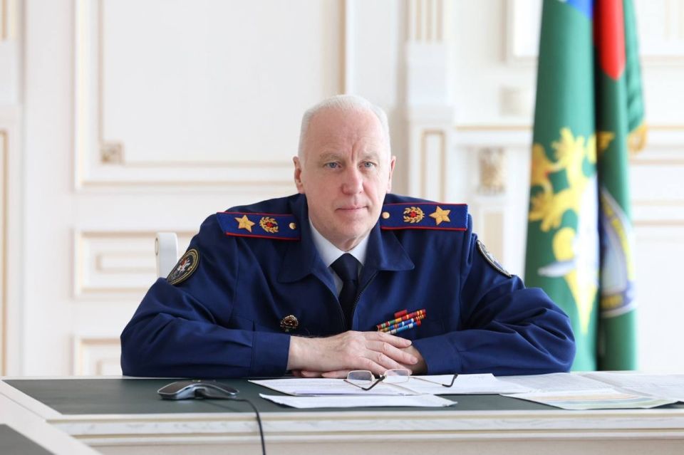 Группа сирот из Псковской области поблагодарила Председателя СК России за содействие в восстановлении их жилищных прав