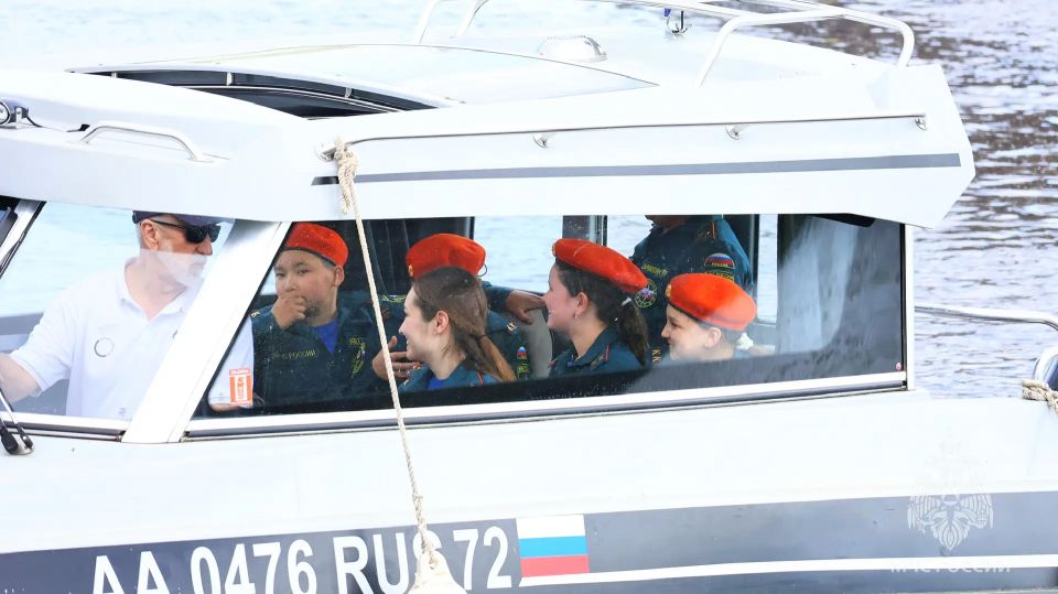 Знания и умения для кадет МЧС России! Знания и умения для кадет МЧС России!