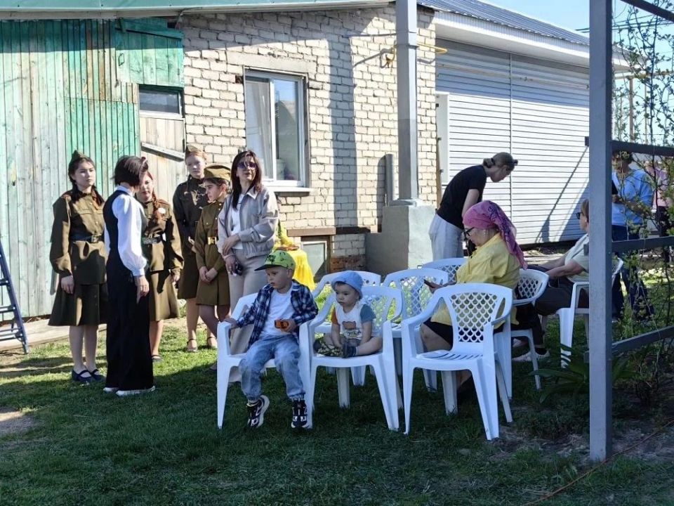 Герои живут рядом с нами: 100 лет мужества и верности Родине Герои живут рядом с нами: 100 лет мужества и верности Родине