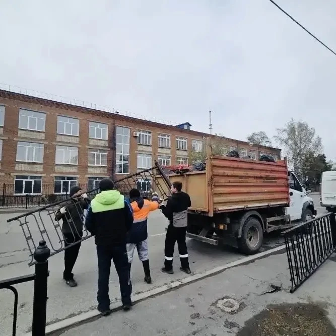 Сильный ветер немного испортил утреннее послепраздничное настроение Сильный ветер немного испортил утреннее послепраздничное настроение