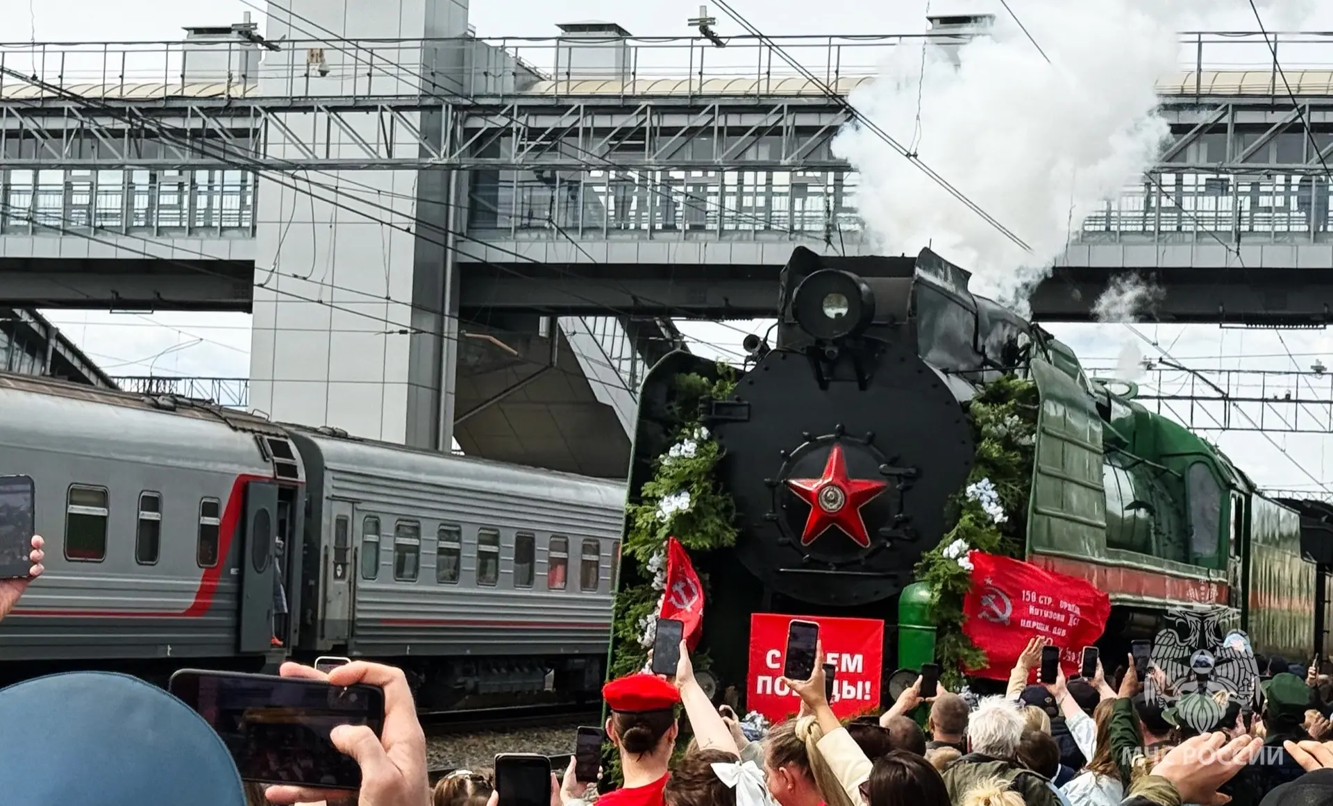 В Тюмени встретили «Эшелон Победы»! В Тюмени встретили «Эшелон Победы»!