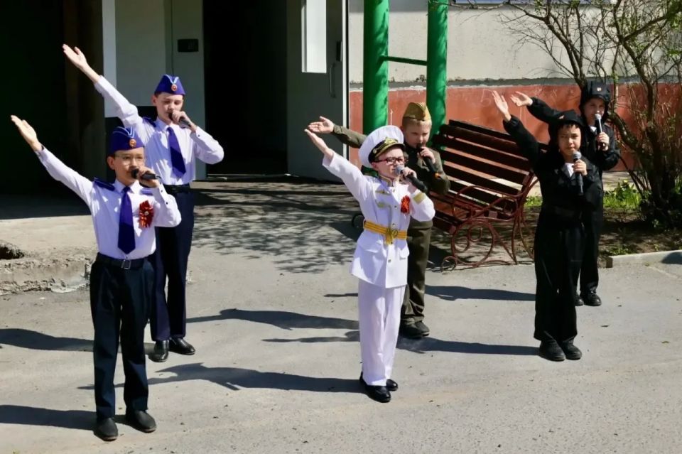 Установили Звезду Героя на доме Александра Бортникова Установили Звезду Героя на доме Александра Бортникова