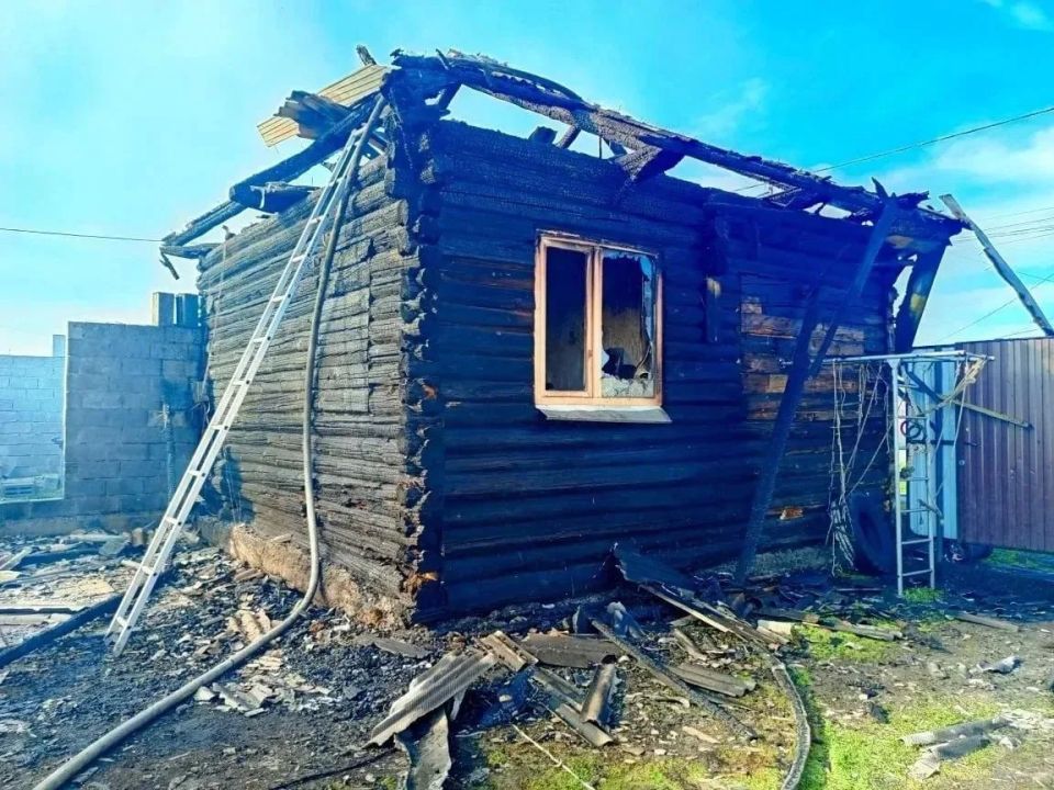 Из-за вспышки газовоздушной смеси произошел пожар в селе Сосновка
