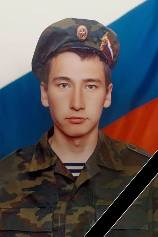 Их имена в сердцах: семеро тюменцев погибли в зоне Спецоперации - с ними простились жители региона Их имена в сердцах: семеро тюменцев погибли в зоне Спецоперации - с ними простились жители региона