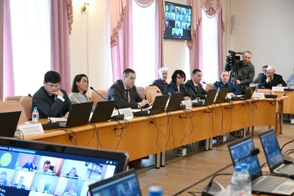 Исполнение областного бюджета за 2025 год рассмотрели на заседании комитета по бюджету, налогам и финансам Исполнение областного бюджета за 2025 год рассмотрели на заседании комитета по бюджету, налогам и финансам