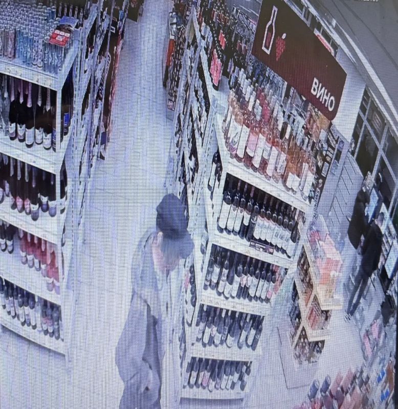 В полицию Ишима с заявлением о краже алкогольной продукции обратился представитель сетевого магазина, расположенного на улице Чехова