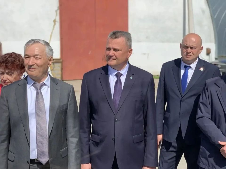 Депутаты регионального парламента во главе с председателем Фуатом Сайфитдиновым в рамках Дня Тюменской областной думы работают в Вагайском муниципальном округе Депутаты регионального парламента во главе с председателем Фуатом Сайфитдиновым в рамках Дня Тюменской областной думы работают в Вагайском муниципальном округе