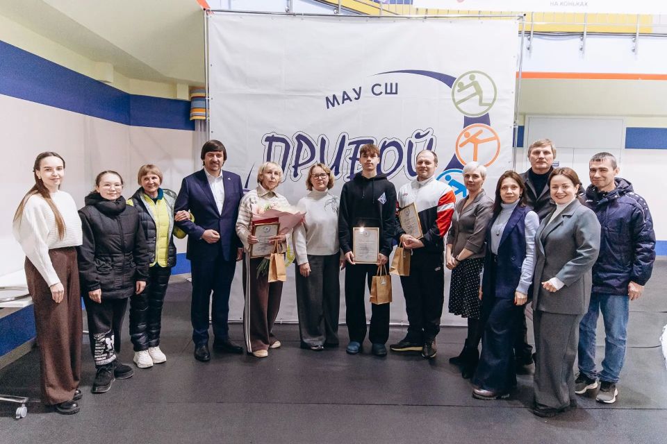 Максим Афанасьев: Искренне поздравляю с днём рождения руководителя Тюменской областной общественной организации «Федерация фигурного катания на коньках» Ларису Юрьевну Якушеву! Максим Афанасьев: Искренне поздравляю с днём рождения руководителя Тюменской областной общественной организации «Федерация фигурного катания на коньках» Ларису Юрьевну Якушеву!