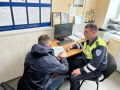 «Это ИИ», — отмахивался он. «Просто смешное видео!» — уверял герой ролика