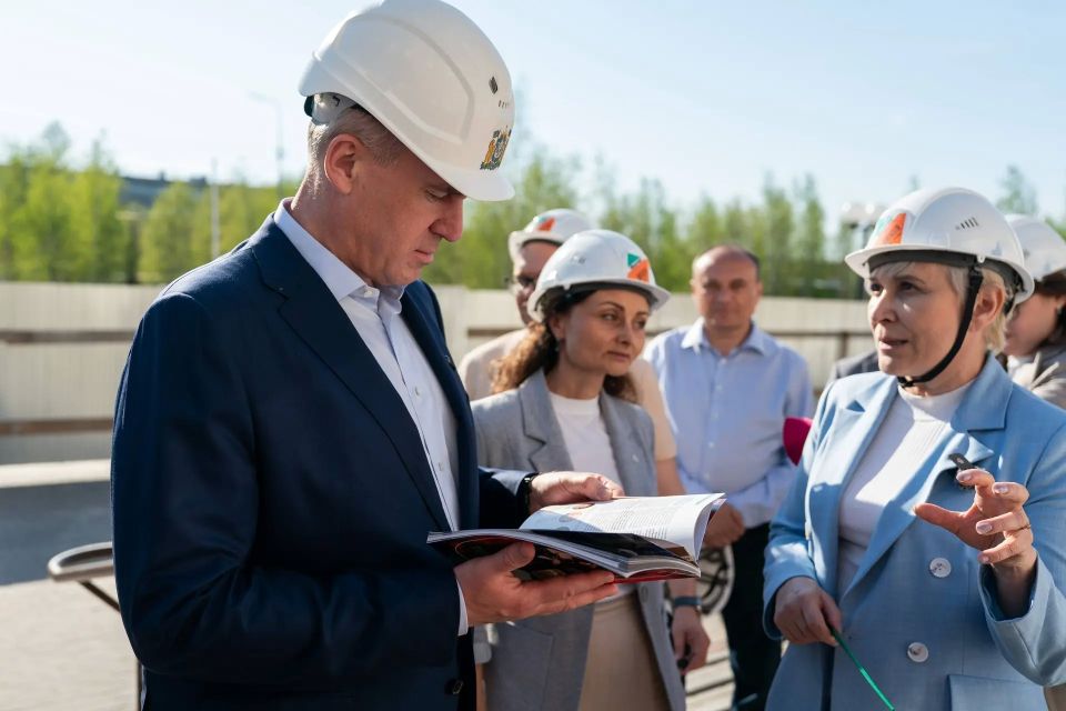 Руслан Кухарук: Югра активно включилась в строительный сезон Руслан Кухарук: Югра активно включилась в строительный сезон