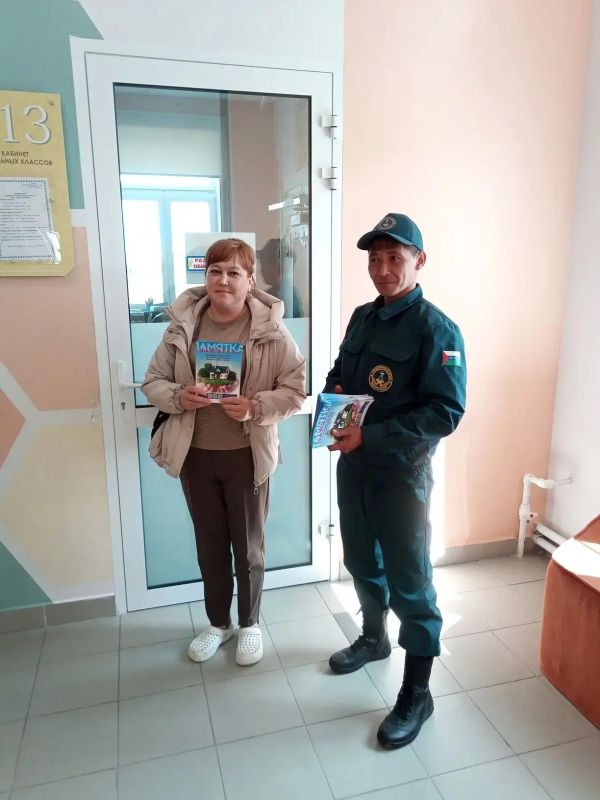 Взаимодействие между огнеборцами и образовательными учреждениями Взаимодействие между огнеборцами и образовательными учреждениями