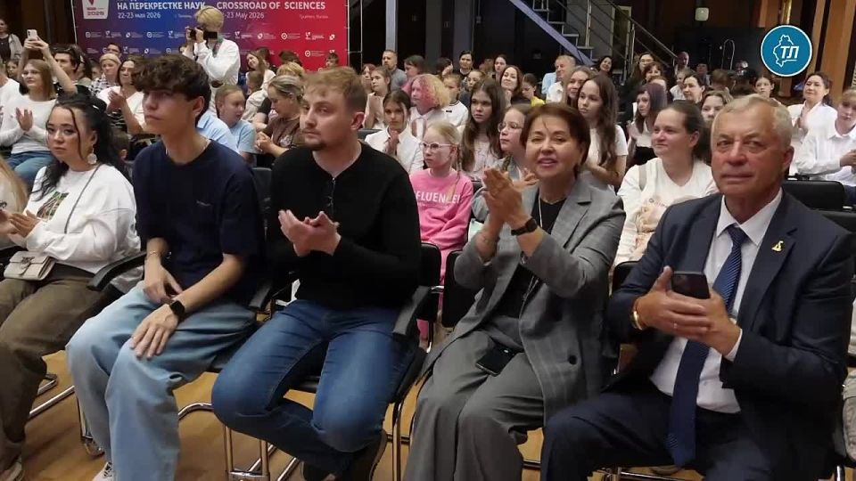 Торжественное награждение победителей конкурса детского рисунка "Один город