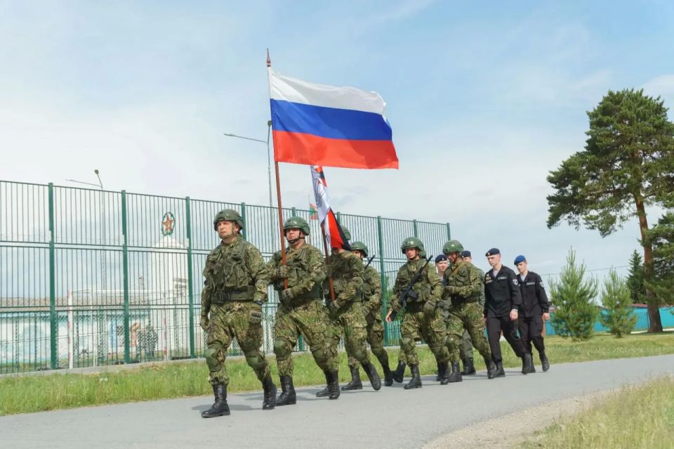 Военно-патриотическая акция, посвященная 69-й годовщине со дня образования ТВВИКУ, прошла в Тюменском округе Военно-патриотическая акция, посвященная 69-й годовщине со дня образования ТВВИКУ, прошла в Тюменском округе