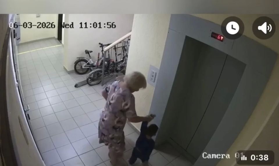 В Тюмени пенсионерка запинала приемного сына своей дочери В Тюмени пенсионерка запинала приемного сына своей дочери