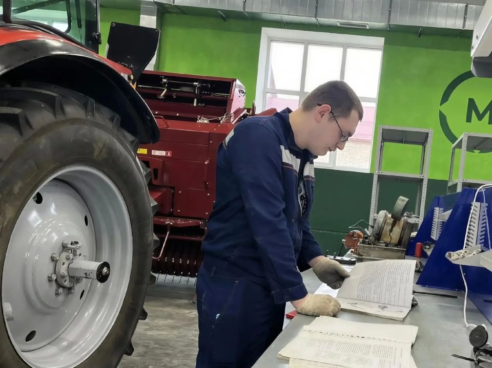 В Агротехнологическом колледже продолжается государственная итоговая аттестация В Агротехнологическом колледже продолжается государственная итоговая аттестация