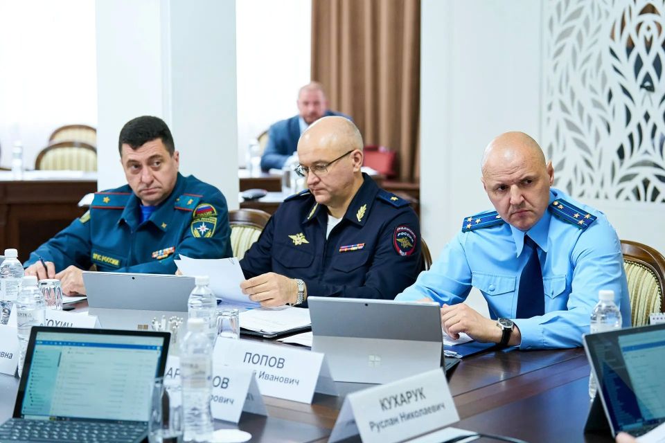 Руслан Кухарук: На заседании постоянно действующего Координационного совещания по обеспечению правопорядка в автономном округе рассмотрели эффективность основных направлений совместной работы Правительства Югры с... Руслан Кухарук: На заседании постоянно действующего Координационного совещания по обеспечению правопорядка в автономном округе рассмотрели эффективность основных направлений совместной работы Правительства Югры с...