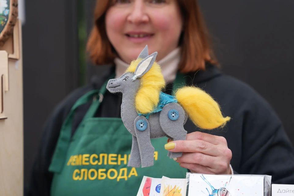 Максим Афанасьев: С Всемирным днём ремесленничества, дорогие мастера! Максим Афанасьев: С Всемирным днём ремесленничества, дорогие мастера!